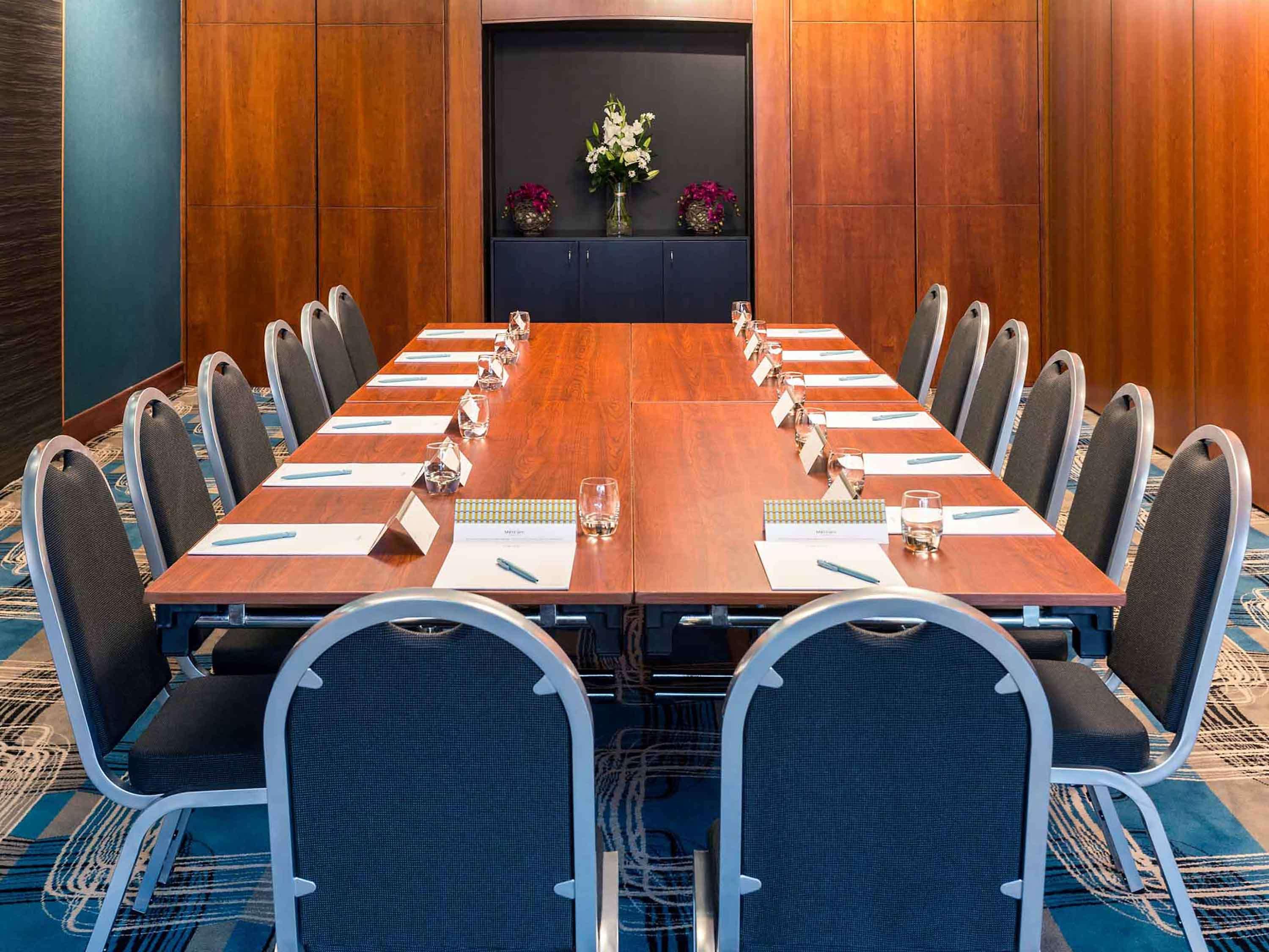 Mercure London Heathrow Airport 4* Hillingdon