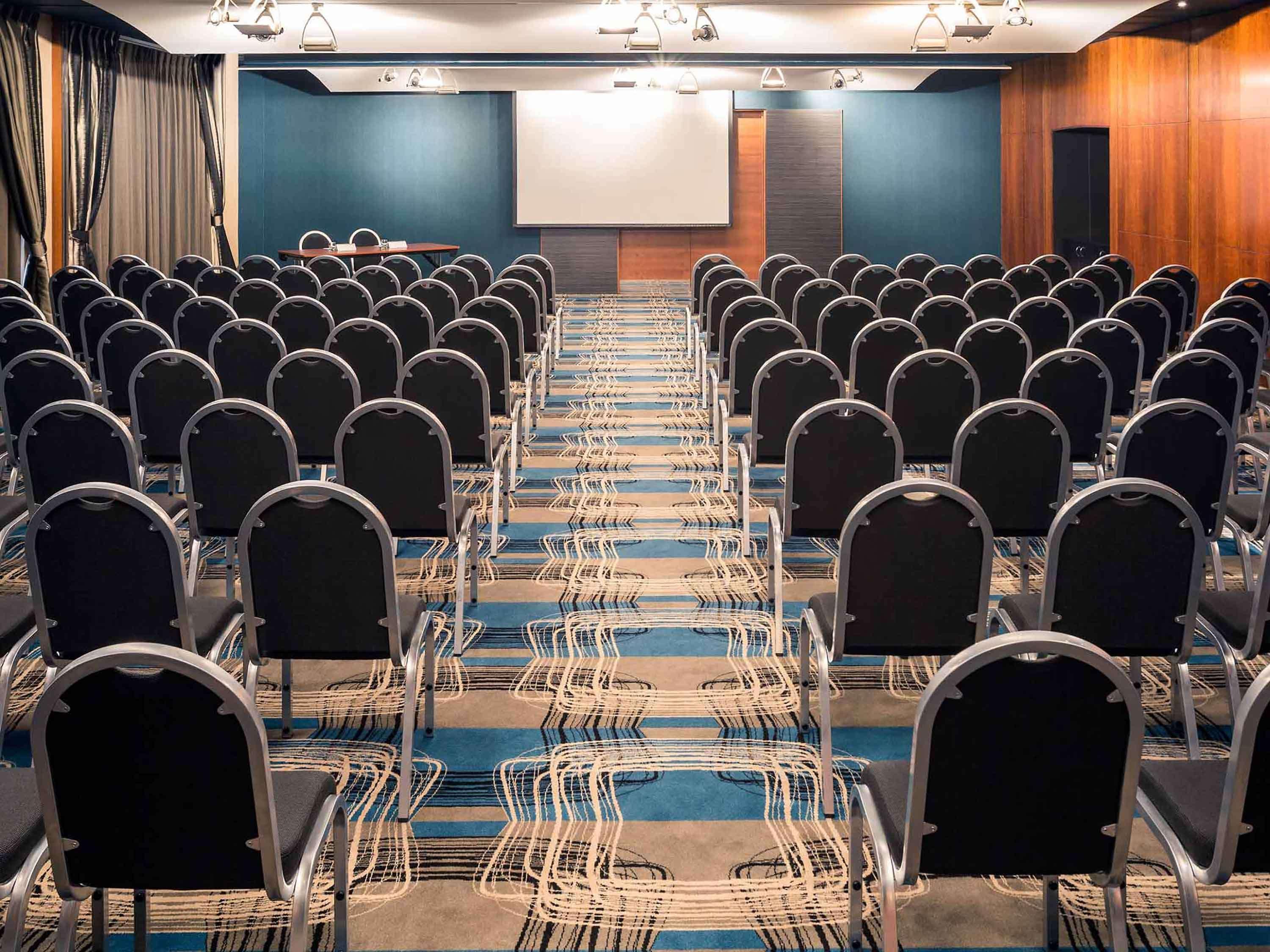 Mercure London Heathrow Airport Hotel