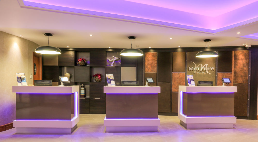 Mercure London Heathrow Airport 4* Хитроу