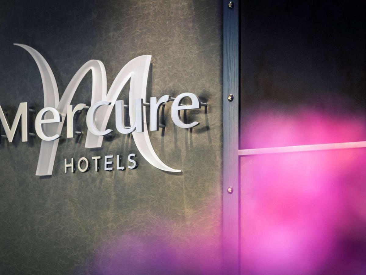 Mercure London Heathrow Airport 4*